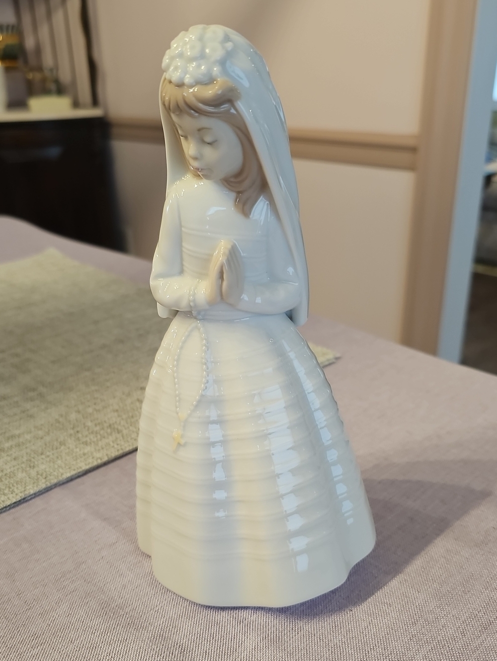 Lladro White and Cream First Communion Girl Porcelain Figurine